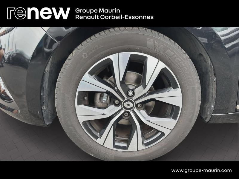 Photo 9 de l’annonce de RENAULT Clio d’occasion à vendre à CORBEIL-ESSONNES