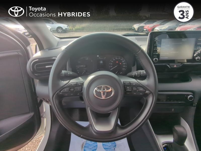 Photo 9 de l’annonce de TOYOTA Yaris d’occasion à vendre à NÎMES