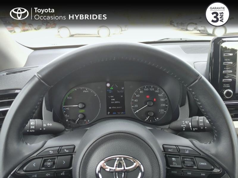 Photo 13 de l’annonce de TOYOTA Yaris d’occasion à vendre à NÎMES