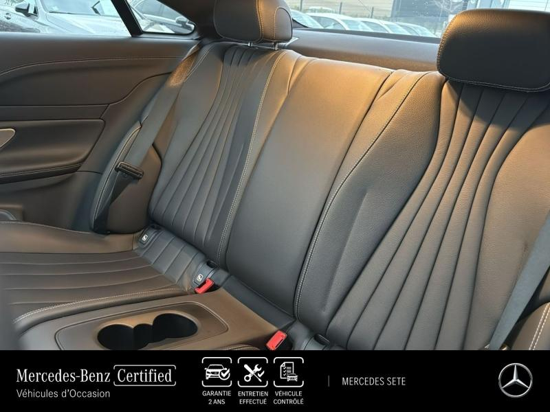 Photo 14 de l’annonce de MERCEDES-BENZ Classe E Coupe d’occasion à vendre à SÈTE