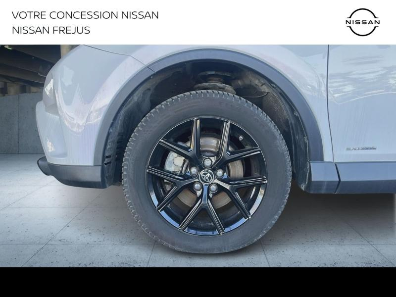 Photo 9 de l’annonce de TOYOTA RAV4 d’occasion à vendre à FRÉJUS