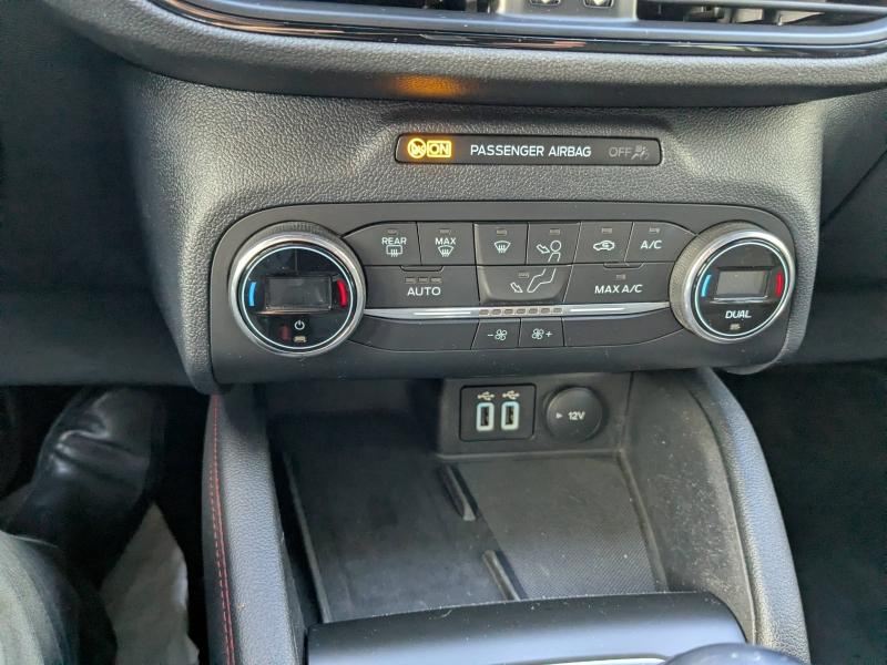 Photo 11 de l’annonce de FORD Kuga d’occasion à vendre à CARCASSONNE