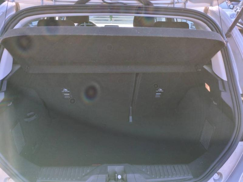 Photo 18 de l’annonce de FORD Fiesta d’occasion à vendre à ALÈS