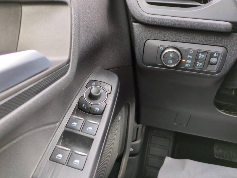 Photo 14 de l’annonce de FORD Kuga d’occasion à vendre à ALÈS