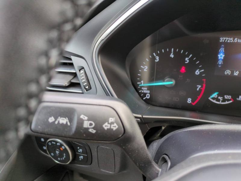 Photo 12 de l’annonce de FORD Focus d’occasion à vendre à ALÈS