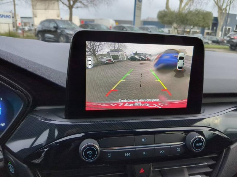 Photo 7 de l’annonce de FORD Kuga d’occasion à vendre à ALÈS