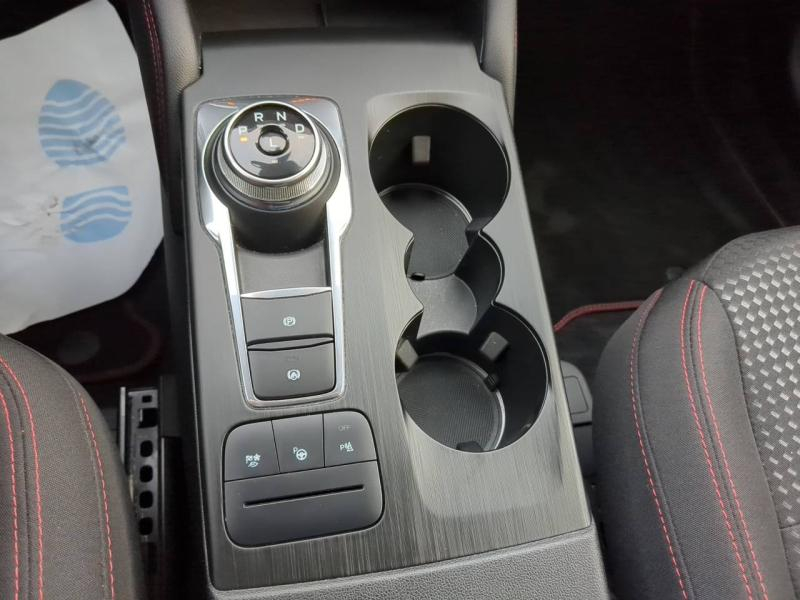 Photo 11 de l’annonce de FORD Kuga d’occasion à vendre à ALÈS