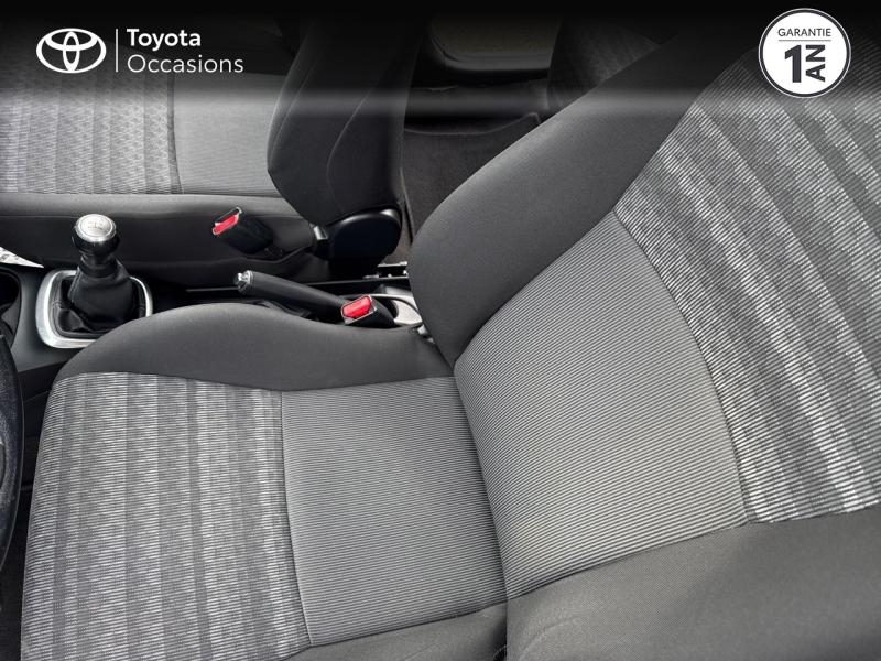 Photo 11 de l’annonce de TOYOTA Yaris d’occasion à vendre à CAVAILLON
