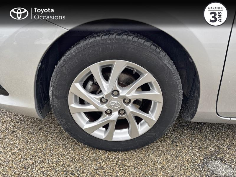 Photo 16 de l’annonce de TOYOTA Auris Touring Sports d’occasion à vendre à CAVAILLON
