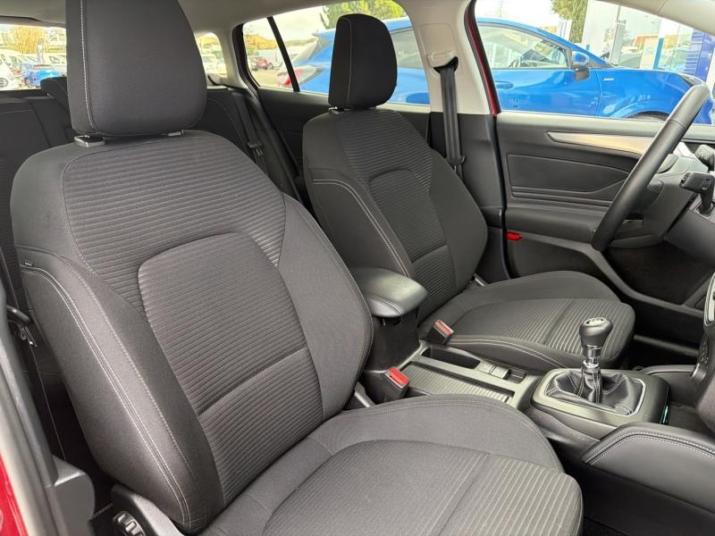 Photo 15 de l’annonce de FORD Focus SW d’occasion à vendre à VITROLLES