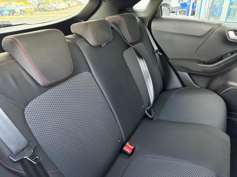 Photo 14 de l’annonce de FORD Puma d’occasion à vendre à VITROLLES