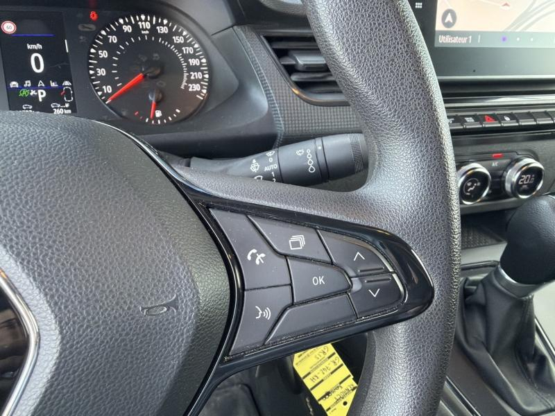 Photo 15 de l’annonce de RENAULT Kangoo d’occasion à vendre à VITROLLES