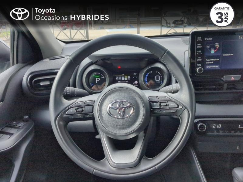 Photo 9 de l’annonce de TOYOTA Yaris d’occasion à vendre à ARLES