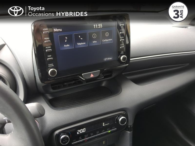 Photo 15 de l’annonce de TOYOTA Yaris d’occasion à vendre à ARLES