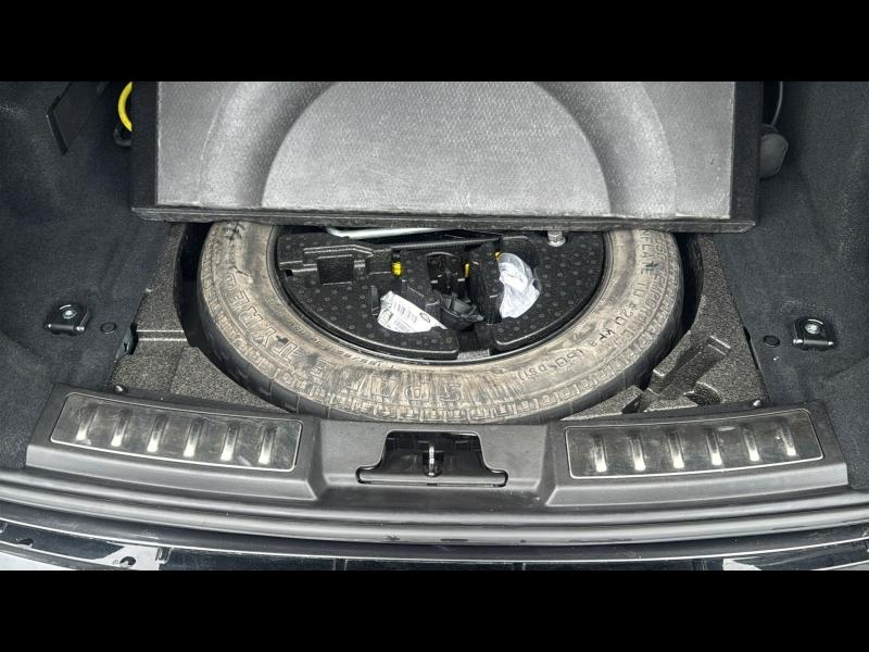 Photo 8 de l’annonce de LAND-ROVER Evoque d’occasion à vendre à Marseille