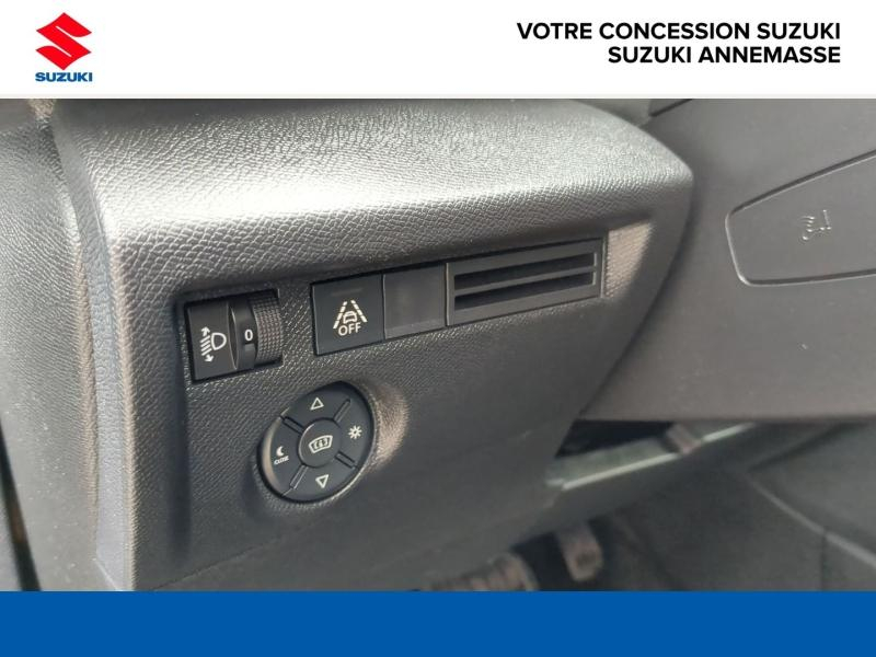 Photo 15 de l’annonce de CITROEN C4 d’occasion à vendre à ANNEMASSE