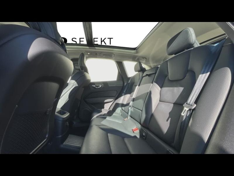 Photo 13 de l’annonce de VOLVO XC60 d’occasion à vendre à TOULON