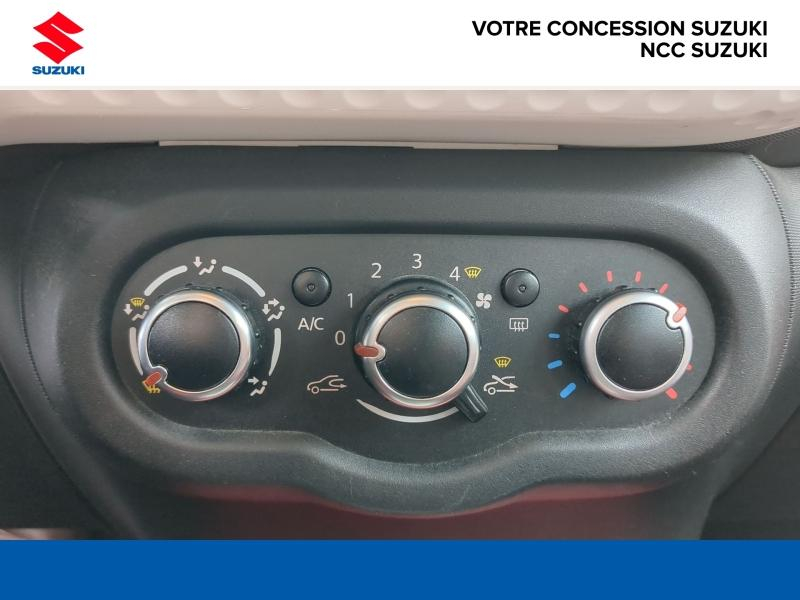 Photo 18 de l’annonce de RENAULT Twingo d’occasion à vendre à BELLERIVE-SUR-ALLIER