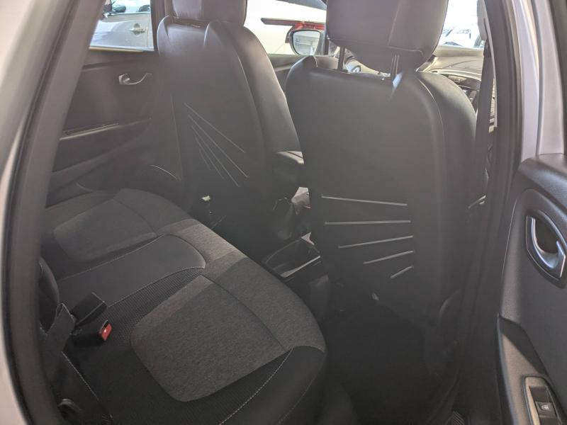 Photo 16 de l’annonce de RENAULT Captur d’occasion à vendre à MONTPELLIER