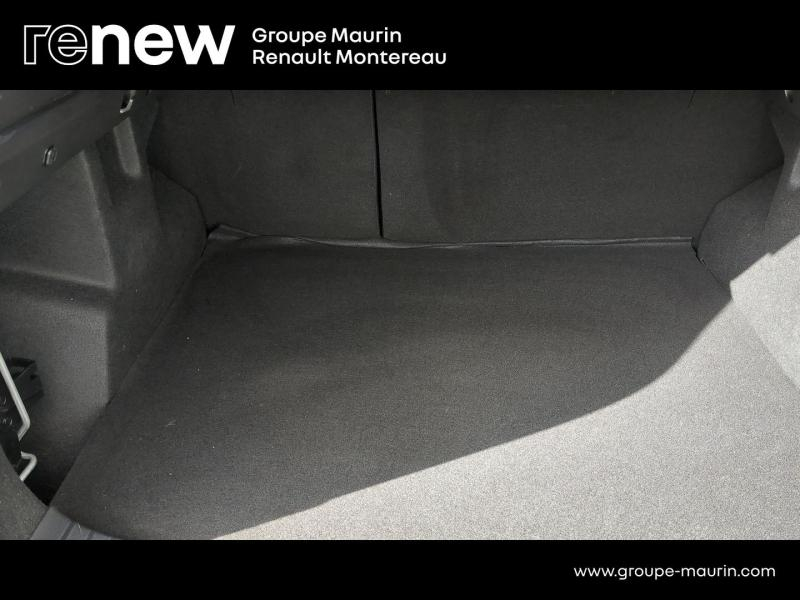 Photo 10 de l’annonce de DACIA Duster d’occasion à vendre à VARENNES SUR SEINE