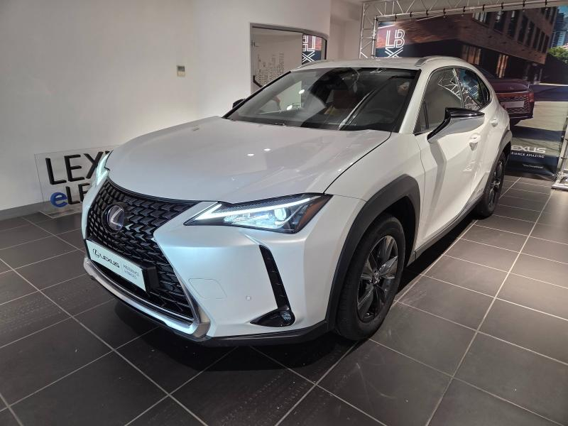 Photo 3 de l’annonce de LEXUS UX d’occasion à vendre à AUBIÈRE