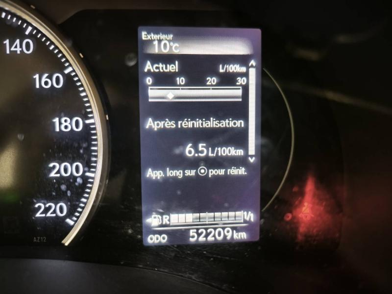 Photo 16 de l’annonce de LEXUS CT d’occasion à vendre à LATTES