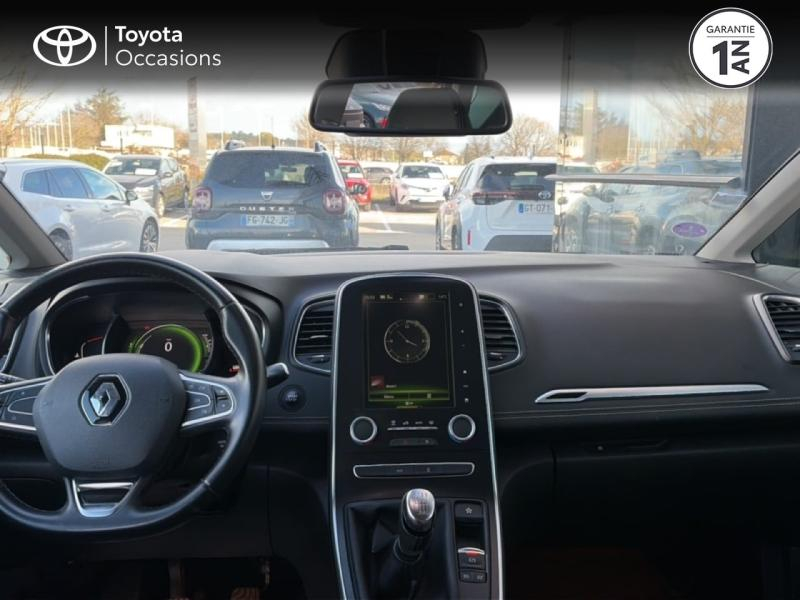 Photo 8 de l’annonce de RENAULT Scenic d’occasion à vendre à ALÈS