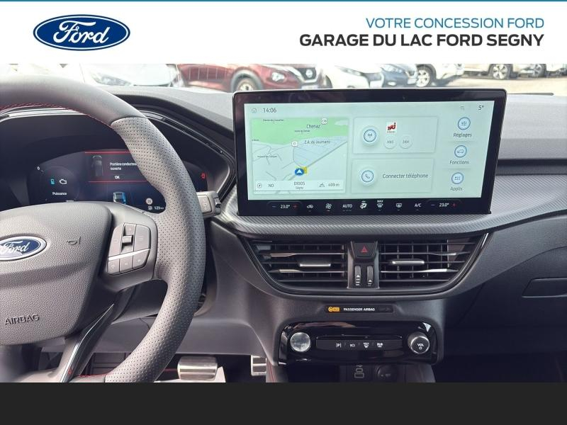 Photo 7 de l’annonce de FORD Kuga d’occasion à vendre à PAYS DE GEX