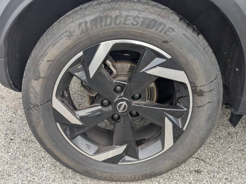 Photo 19 de l’annonce de NISSAN Juke d’occasion à vendre à PAYS DE GEX