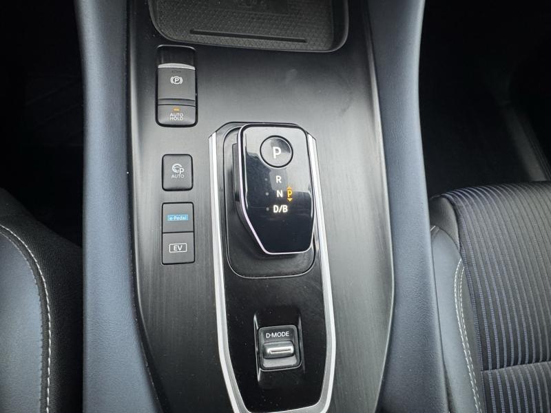 Photo 19 de l’annonce de NISSAN Qashqai d’occasion à vendre à GRENOBLE