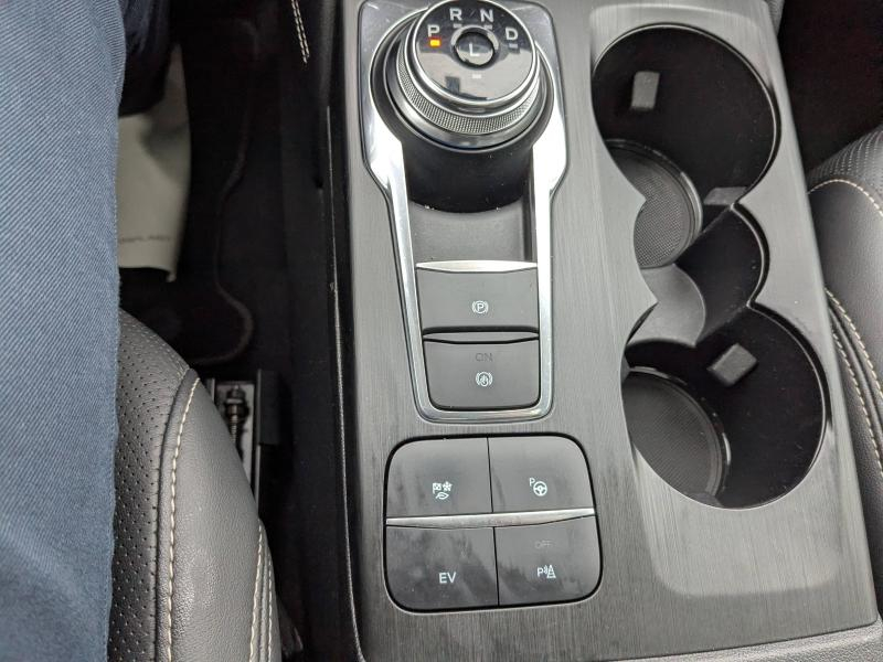 Photo 6 de l’annonce de FORD Kuga d’occasion à vendre à CARCASSONNE