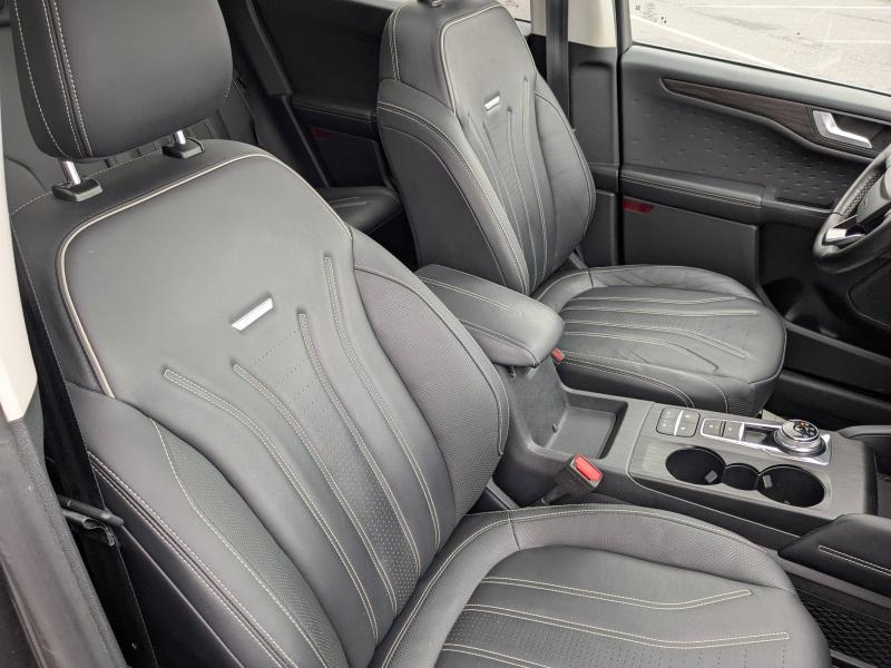 Photo 13 de l’annonce de FORD Kuga d’occasion à vendre à CARCASSONNE