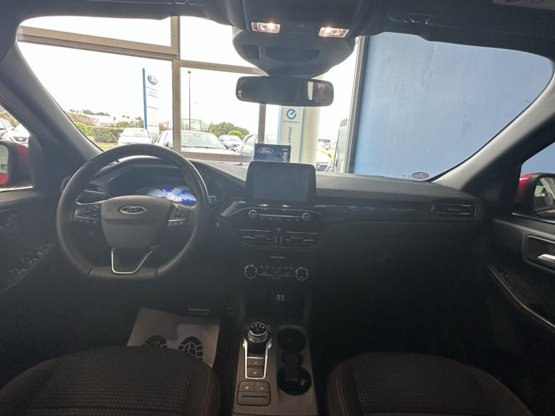 Photo 14 de l’annonce de FORD Kuga d’occasion à vendre à ORANGE