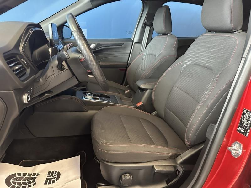 Photo 16 de l’annonce de FORD Kuga d’occasion à vendre à ORANGE