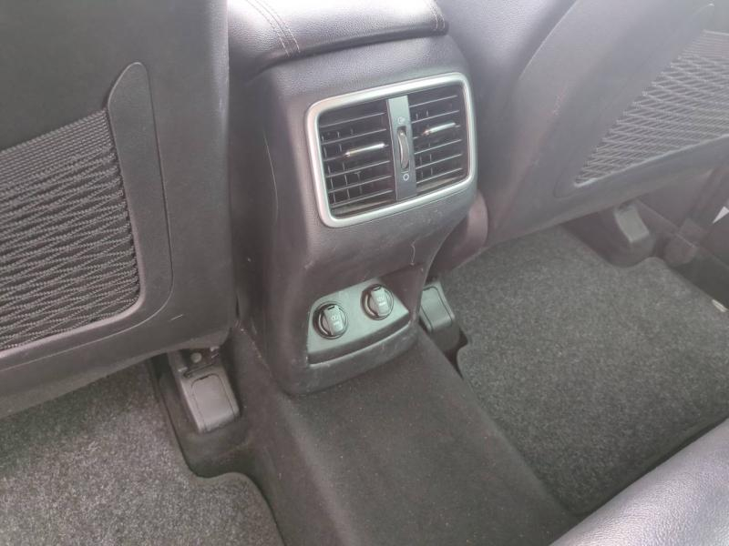 Photo 8 de l’annonce de KIA Sportage d’occasion à vendre à ARLES