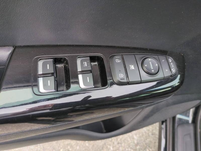 Photo 14 de l’annonce de KIA Sportage d’occasion à vendre à ARLES