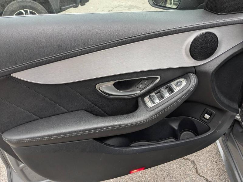 Photo 11 de l’annonce de MERCEDES-BENZ Classe C d’occasion à vendre à AIX-EN-PROVENCE