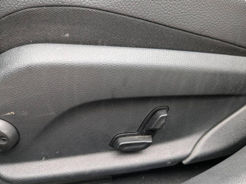 Photo 12 de l’annonce de MERCEDES-BENZ Classe C d’occasion à vendre à AIX-EN-PROVENCE