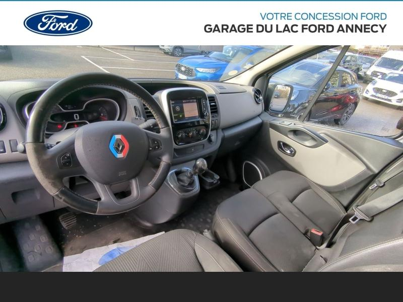 Photo 10 de l’annonce de RENAULT Trafic Combi d’occasion à vendre à ANNECY