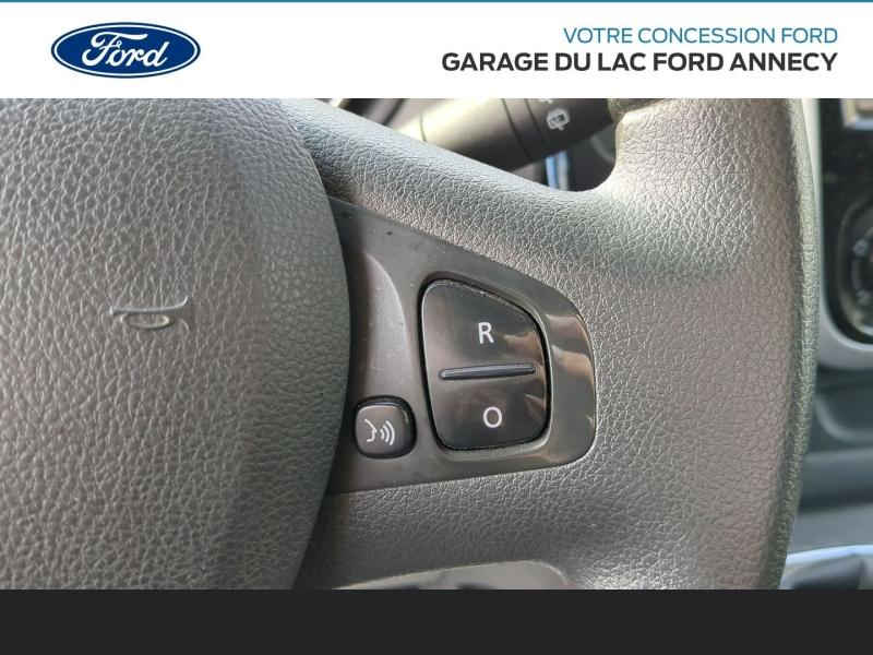 Photo 15 de l’annonce de RENAULT Trafic Combi d’occasion à vendre à ANNECY