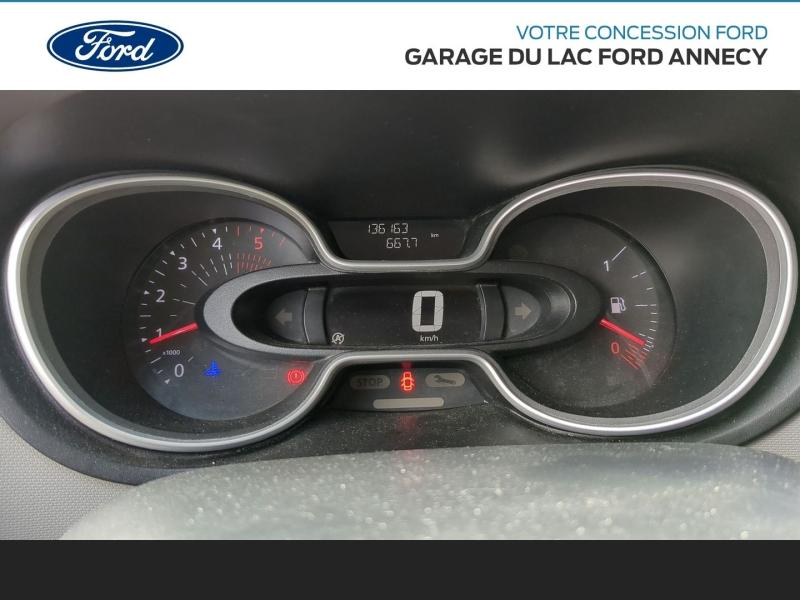 Photo 17 de l’annonce de RENAULT Trafic Combi d’occasion à vendre à ANNECY