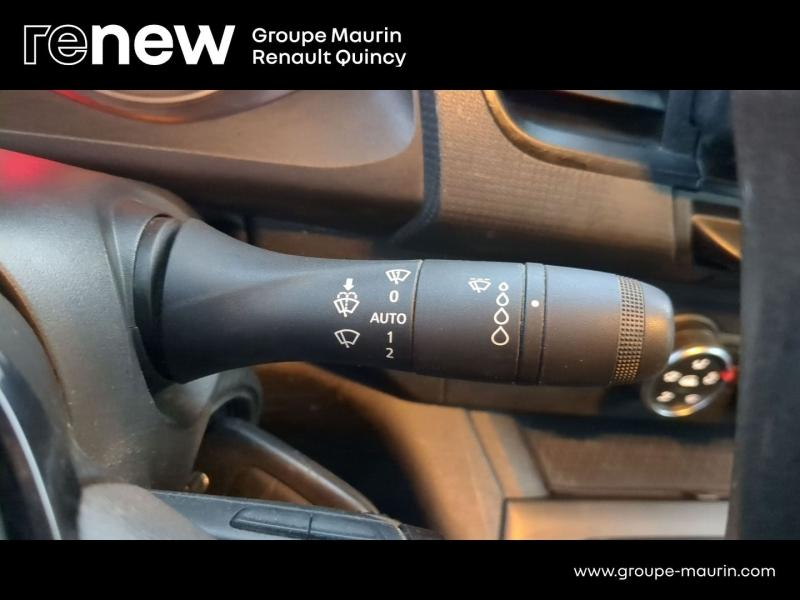 Photo 15 de l’annonce de RENAULT Kangoo Van d’occasion à vendre à QUINCY-SOUS-SÉNART