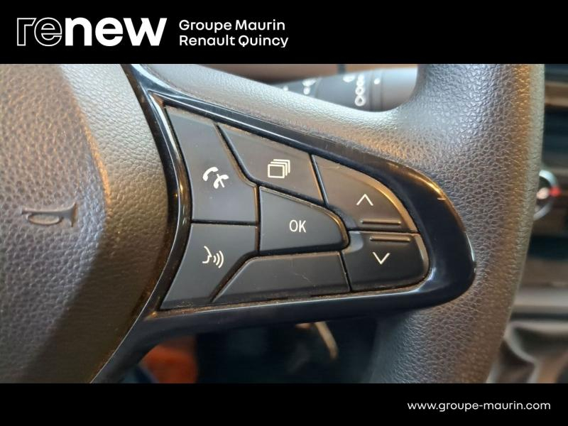 Photo 17 de l’annonce de RENAULT Kangoo Van d’occasion à vendre à QUINCY-SOUS-SÉNART