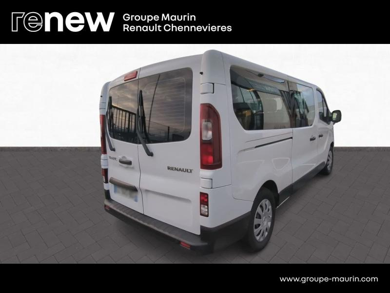 Photo 5 de l’annonce de RENAULT Trafic Combi d’occasion à vendre à CHENNEVIÈRES-SUR-MARNE