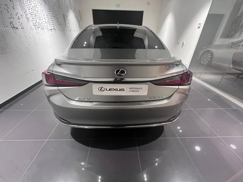 Photo 4 de l’annonce de LEXUS ES d’occasion à vendre à LATTES