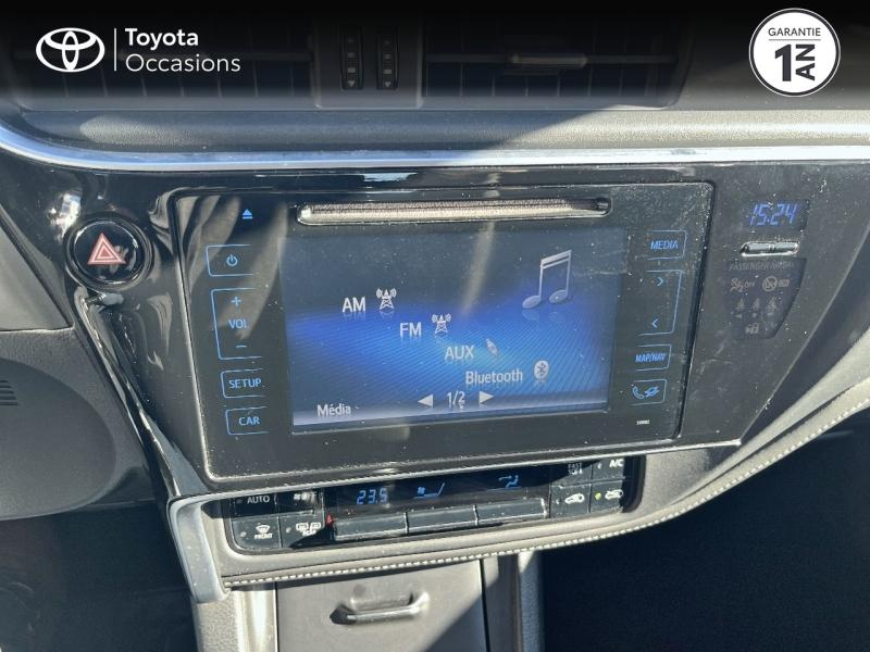 Photo 15 de l’annonce de TOYOTA Auris d’occasion à vendre à LATTES
