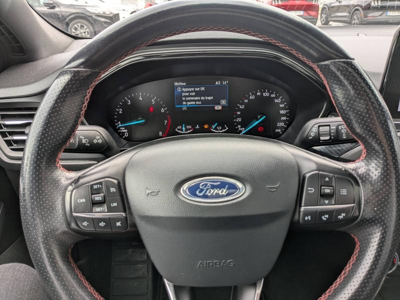 Photo 8 de l’annonce de FORD Focus d’occasion à vendre à AVIGNON