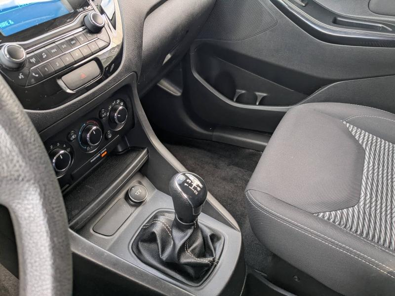 Photo 14 de l’annonce de FORD Ka+ d’occasion à vendre à AVIGNON