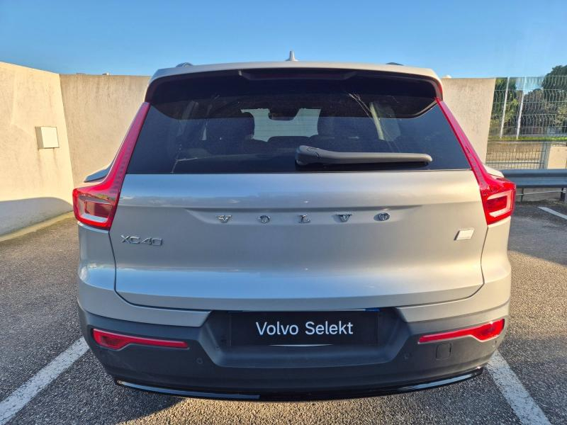 Photo 13 de l’annonce de VOLVO XC40 d’occasion à vendre à AVIGNON