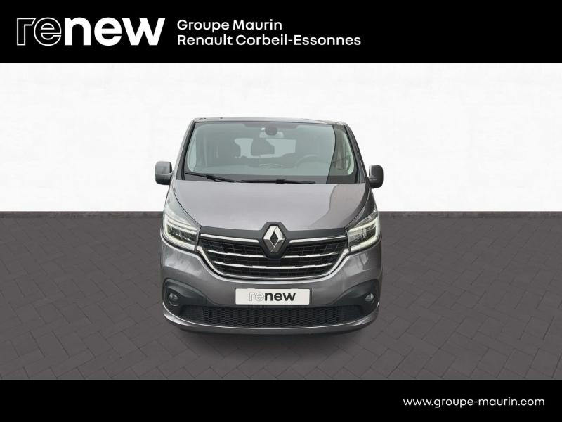 Photo 8 de l’annonce de RENAULT Trafic Combi d’occasion à vendre à CORBEIL-ESSONNES